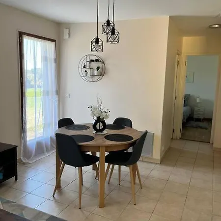 La Boetienne Jardin A בית נופש *